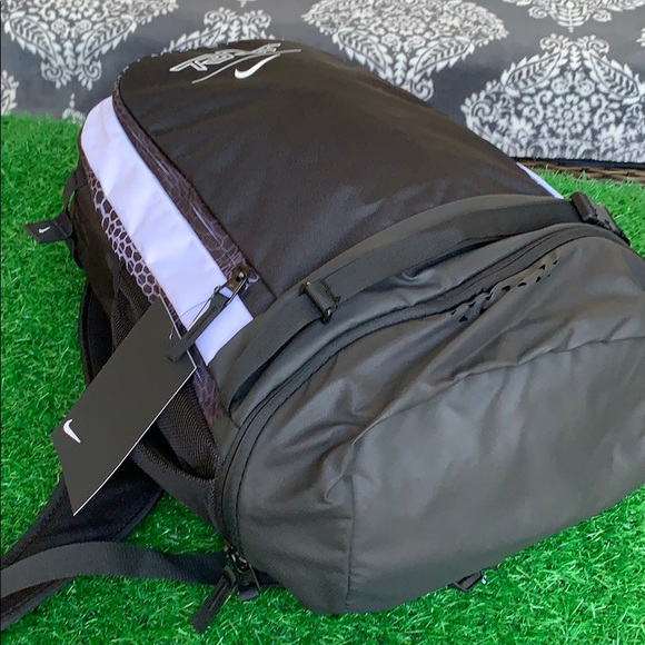 NIKE MEN’S backpack - Picture 8 of 16